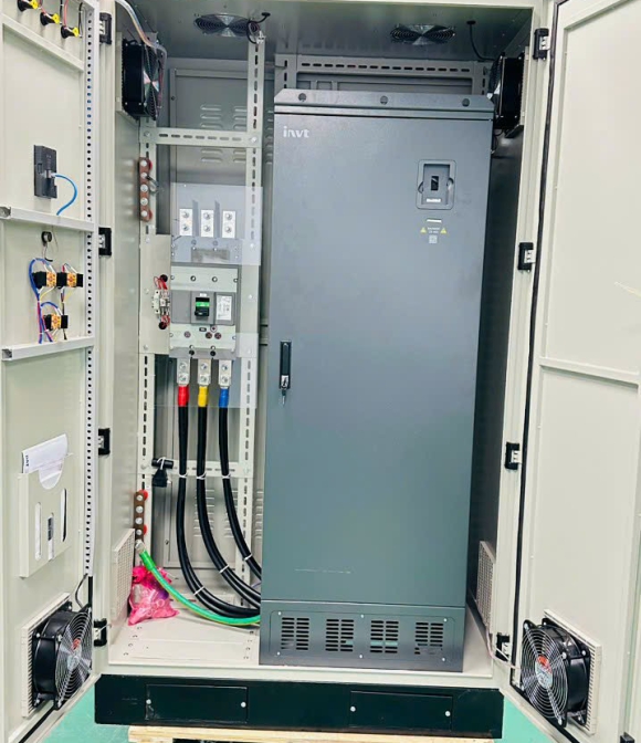 TỦ BIẾN TẦN CÔNG SUÂT LỚN